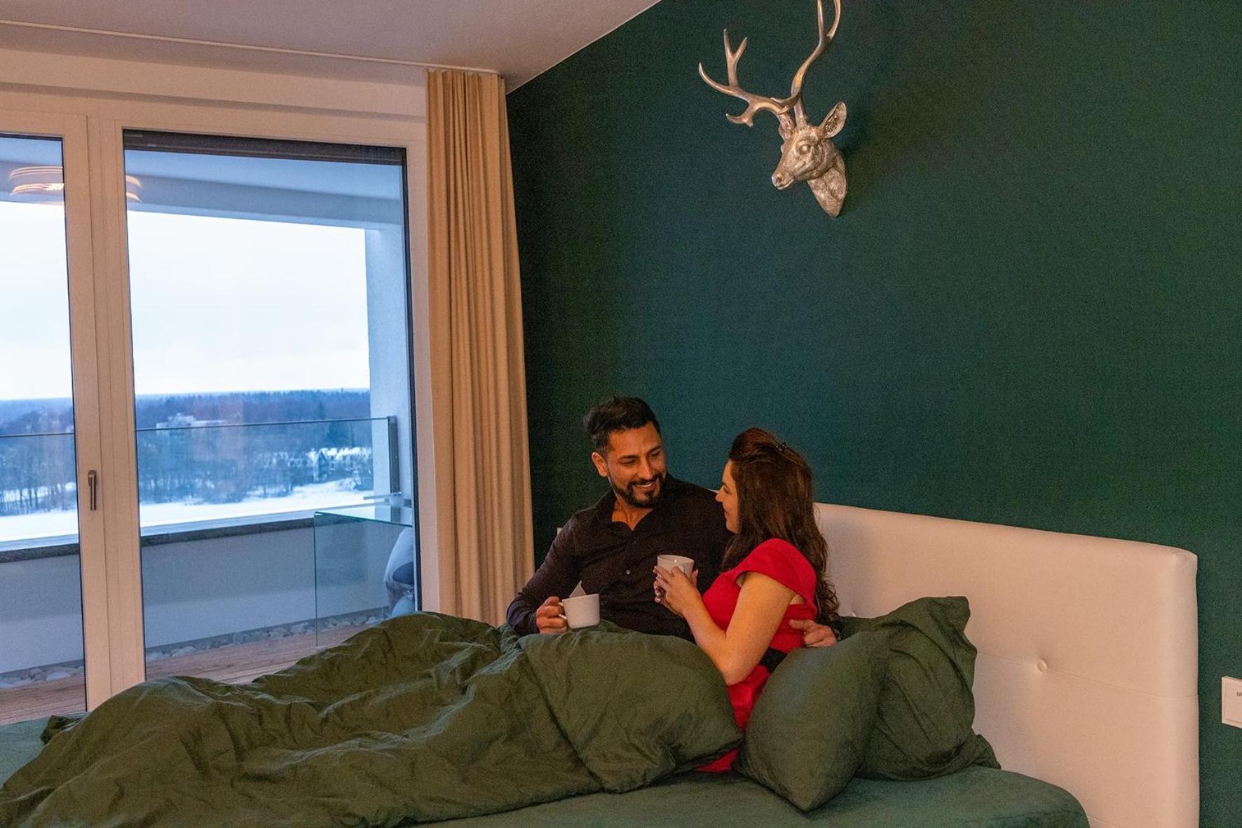 Alpen-Panorama Suite - Einzigartige Privatsuite Hoch Ueber Muenchen, 12Tes Og, Alpenblick, Loggia, Whirlpool, 15 Minuten Zum Zentrum, Ruhe Und Erholung In Der Stadt Muenchen Fuer Privat Und Geschaeftlich Reisende Екстериор снимка